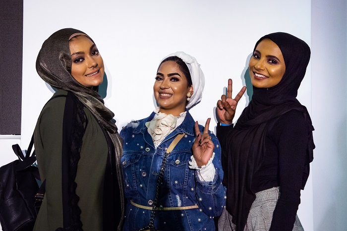 Bloggers Left to right_Bubblegum Hijab, Meh Malik and Yasmine Alom