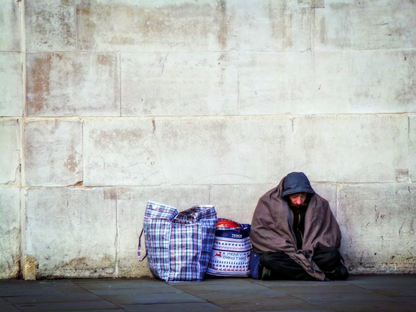 Muslim entrepreneur helps homeless