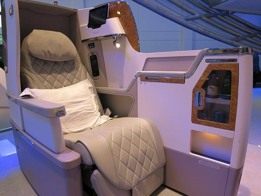 Emirates Business Class 